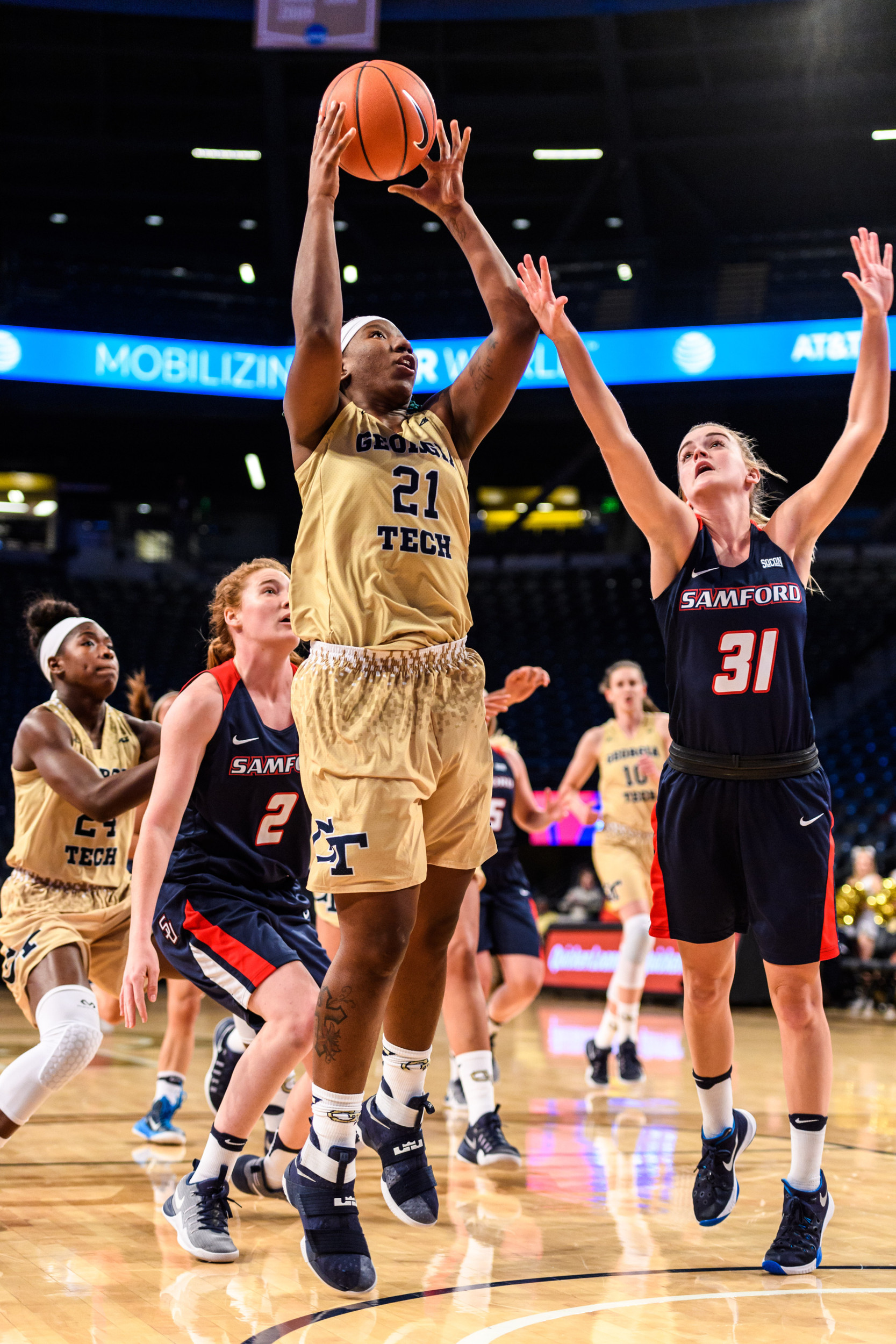 Zaire O'Neil (21)
