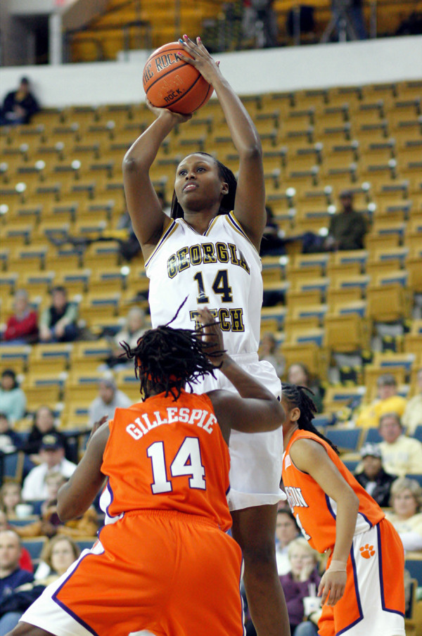 LaQuananisha Adams