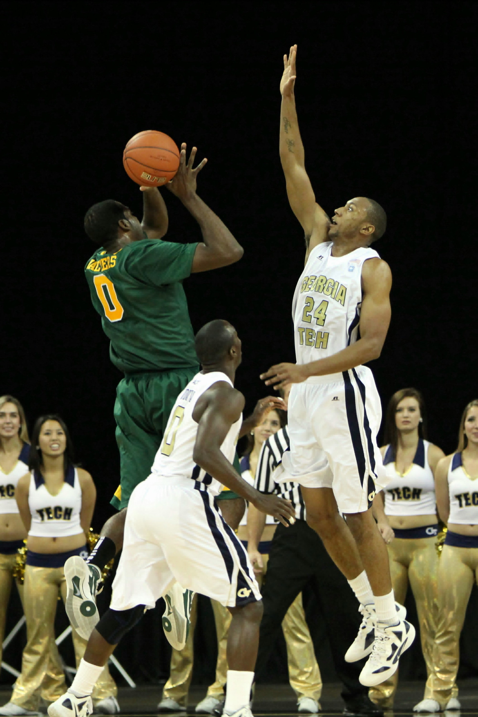 Kammeon Holsey (24)