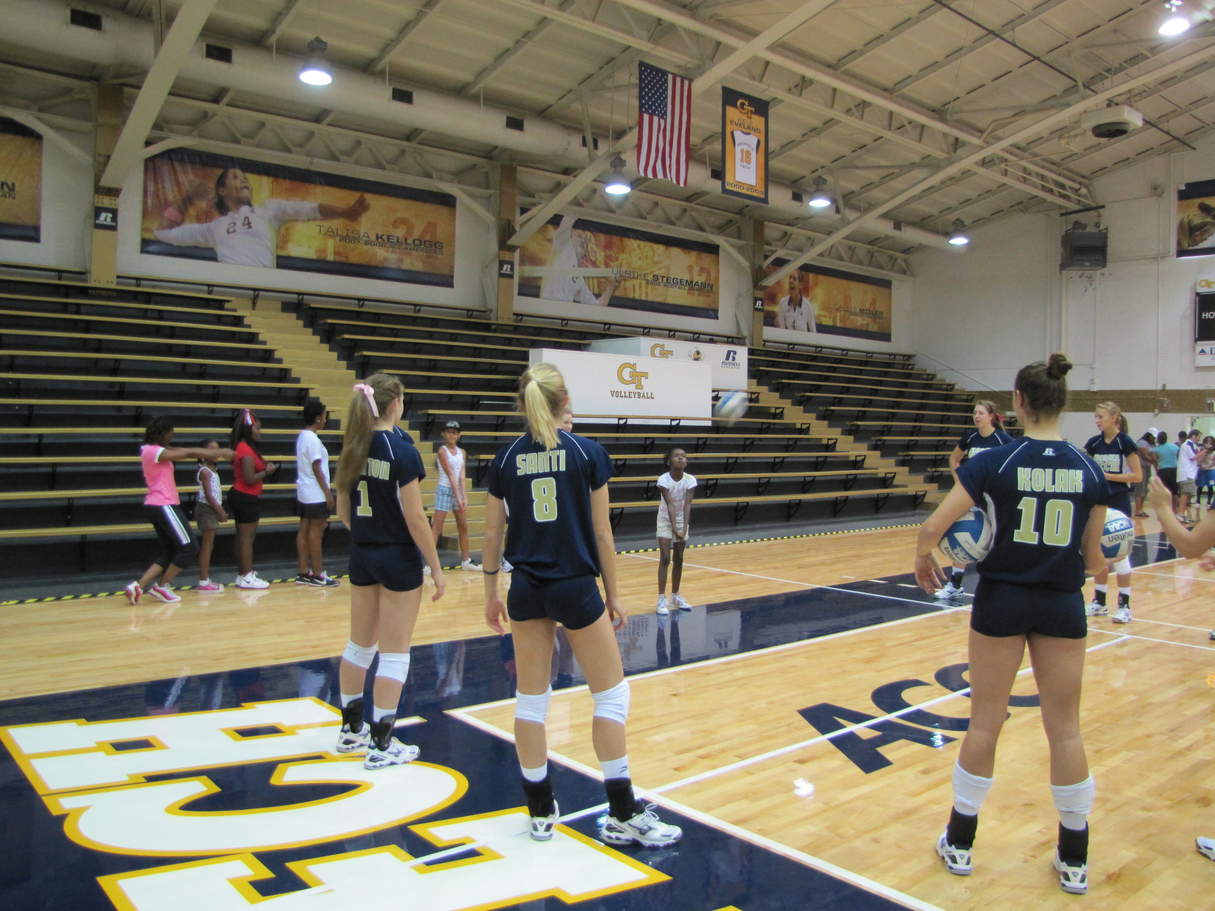 2011 Gold/White Scrimmage and Big Sisters Clinic