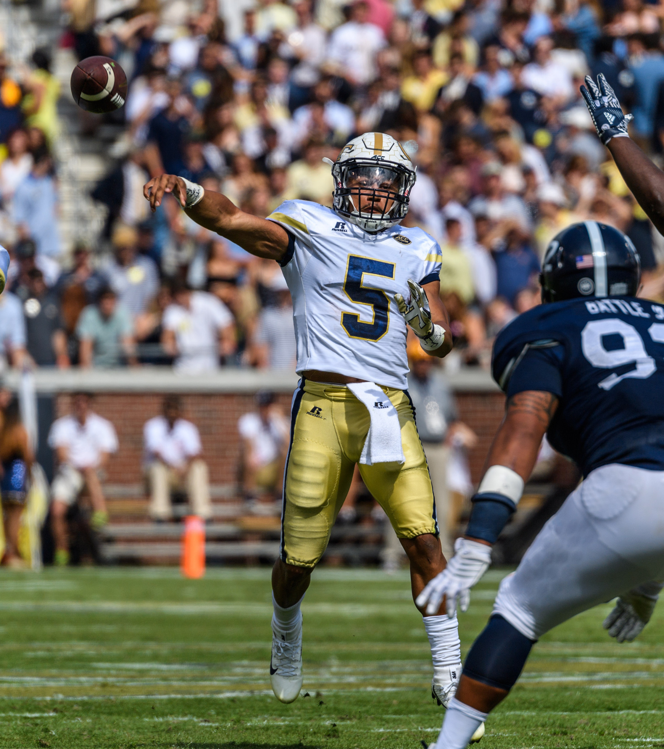 Georgia Tech versus Georgia Southern (10) (10-15-16).