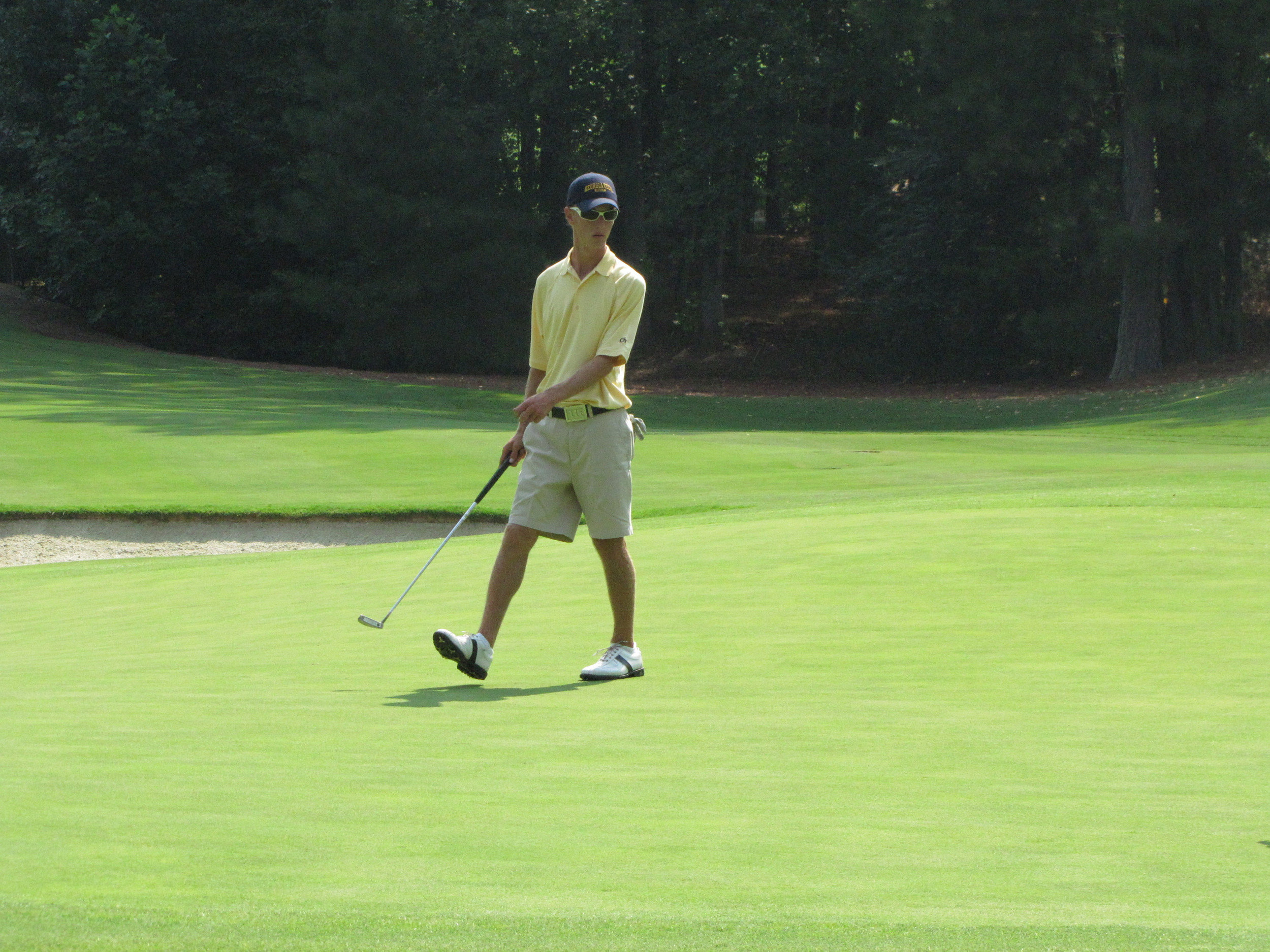 Drew Czuchry sophomore golfer 2011-12