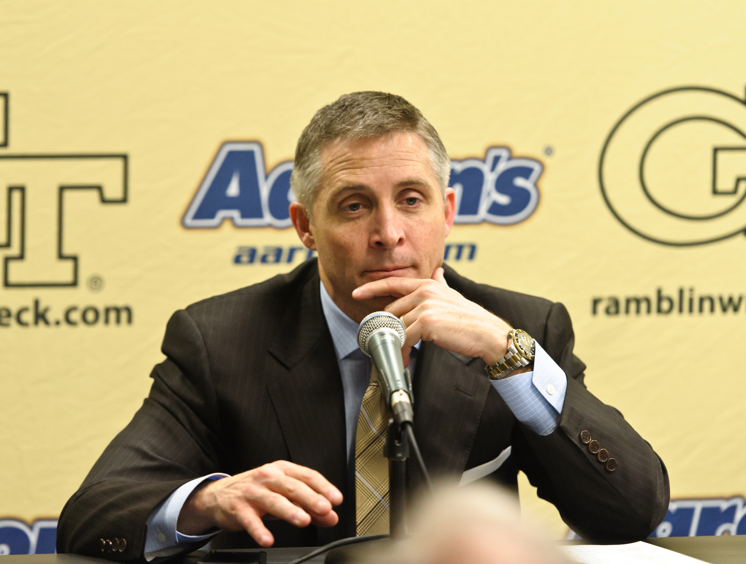 Coach Brian Gregory
