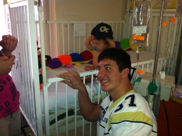 Georgia Tech football players visit local hospital - Sun Bowl Day 2