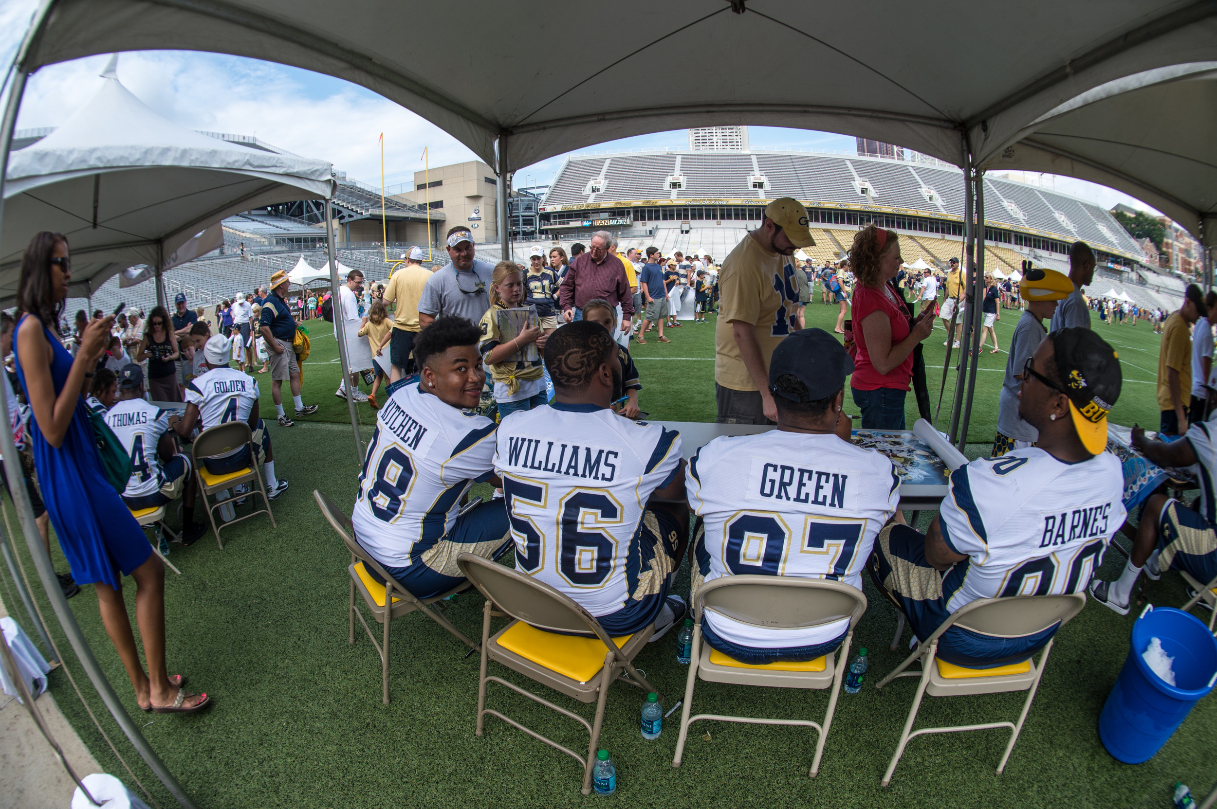 Yellow Jacket Fan Day