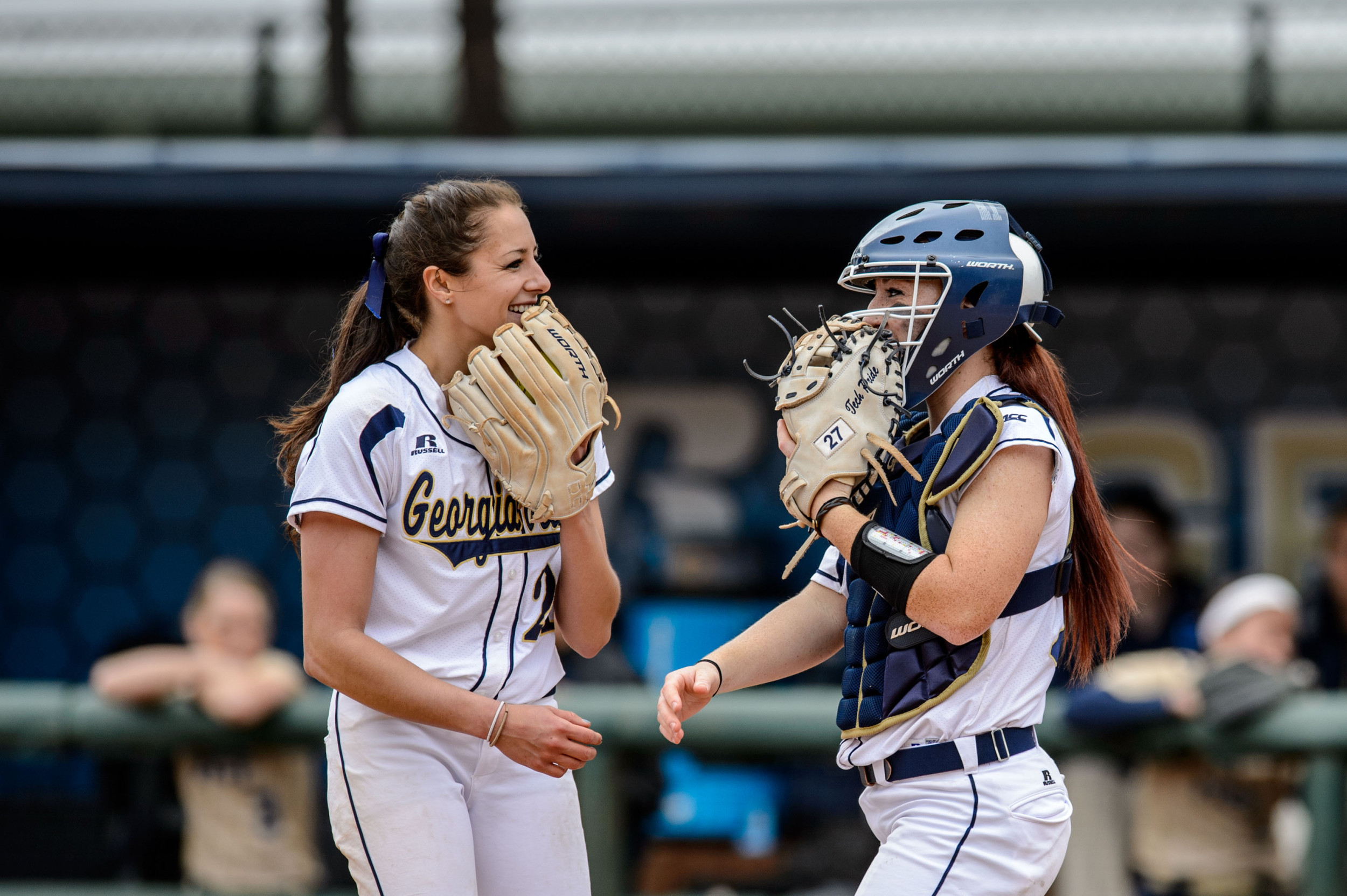 Kylie Kleinschmidt (21), Courtney Ziese (27)