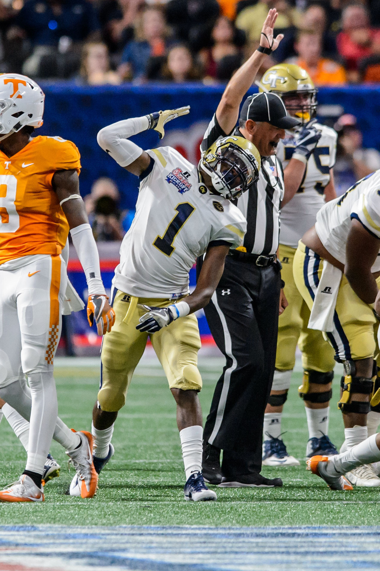 Qua Searcy (1)