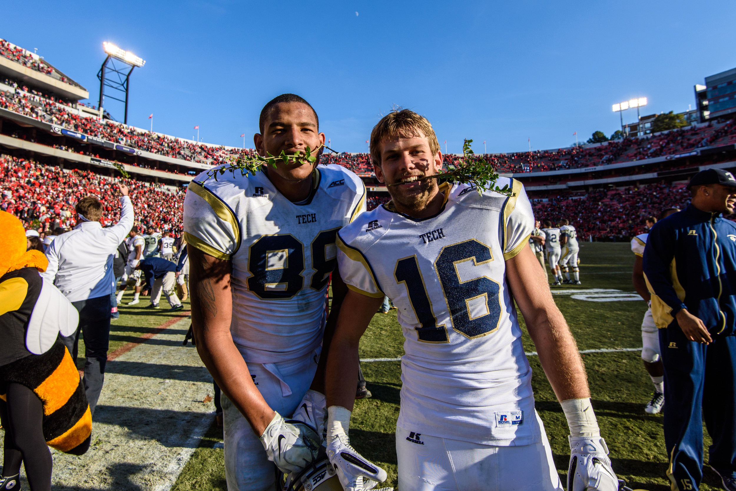 Corey Dennis (16), Darren Waller (88)