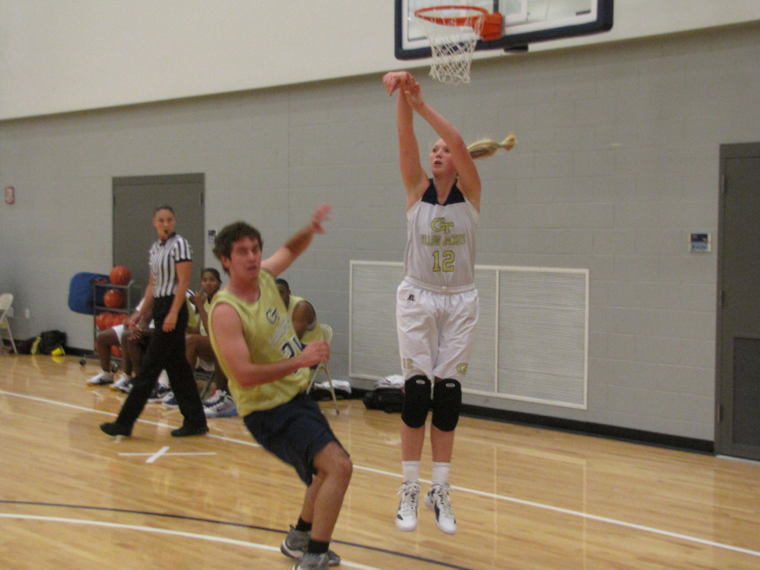 Frida Fogdemark shoots over a practice squad member on October 13.