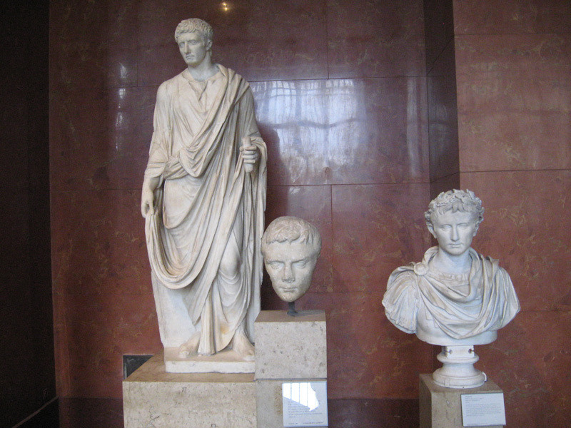 We took in some artwork at the Louvre