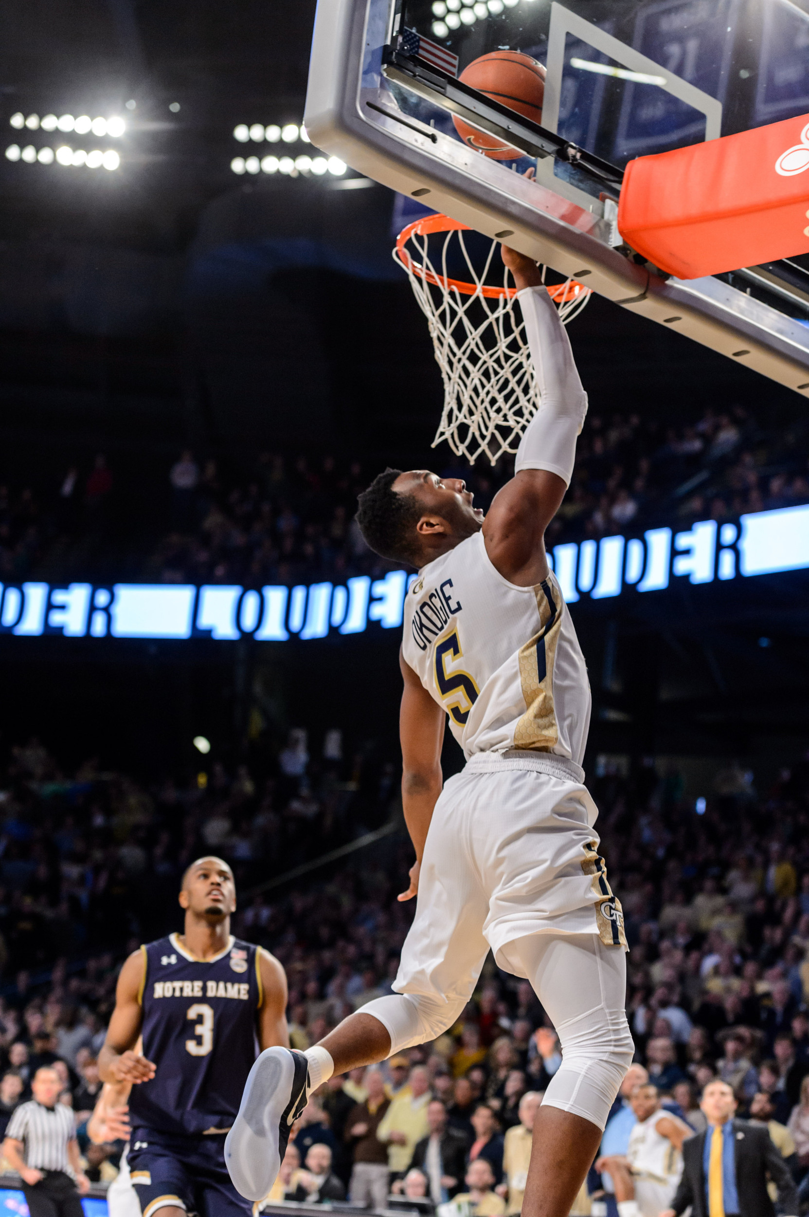 Josh Okogie (5)