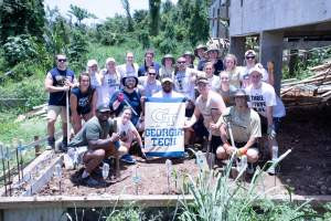 GALLERY: Yellow Jackets Serve Atlanta Community