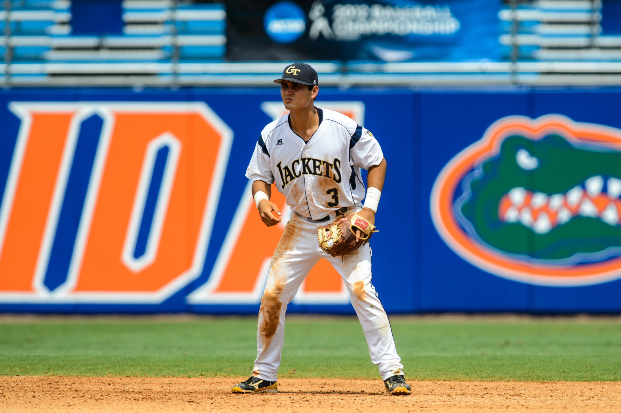 Mott Hyde (3)
