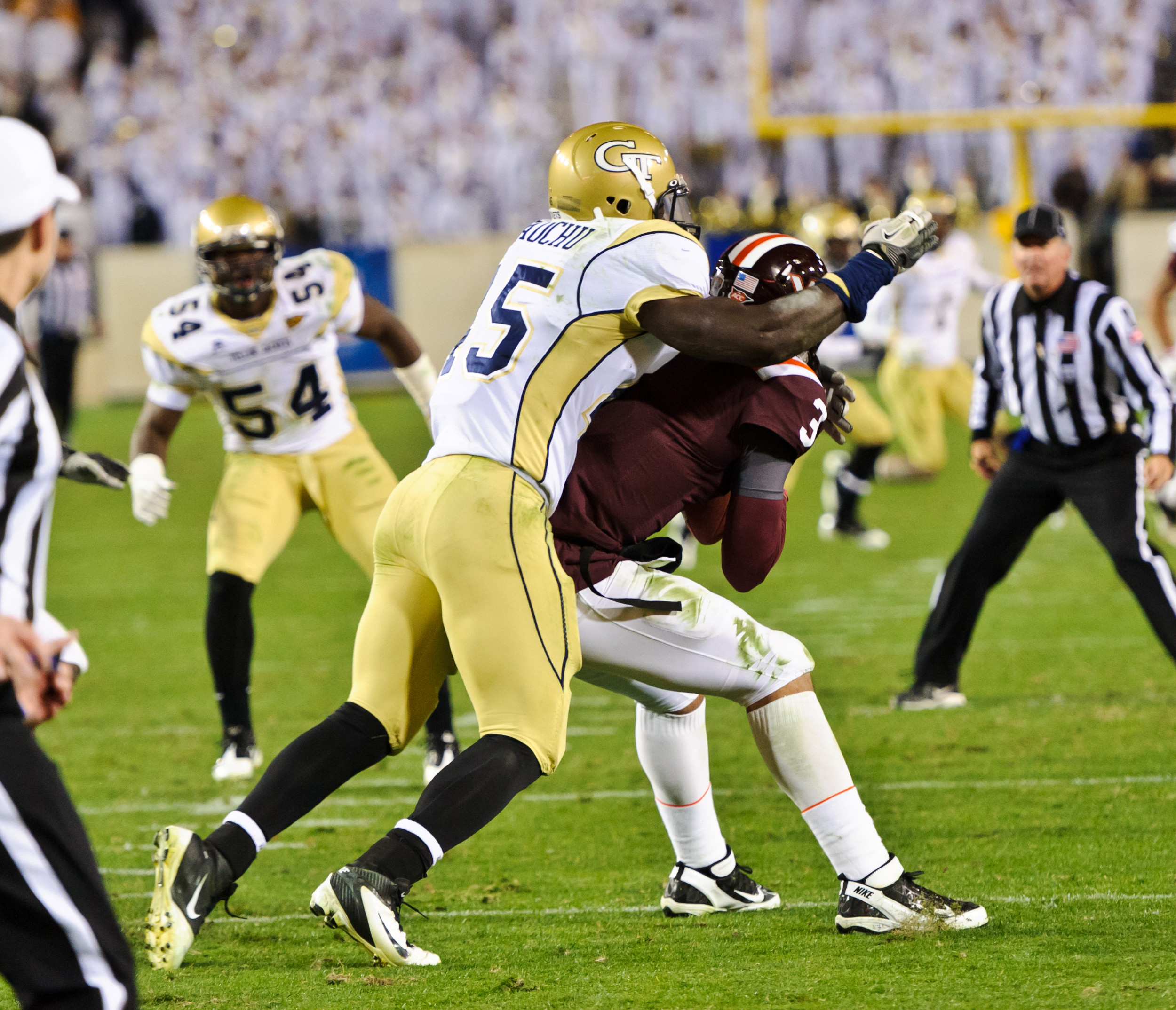 Jeremiah Attaochu (45)