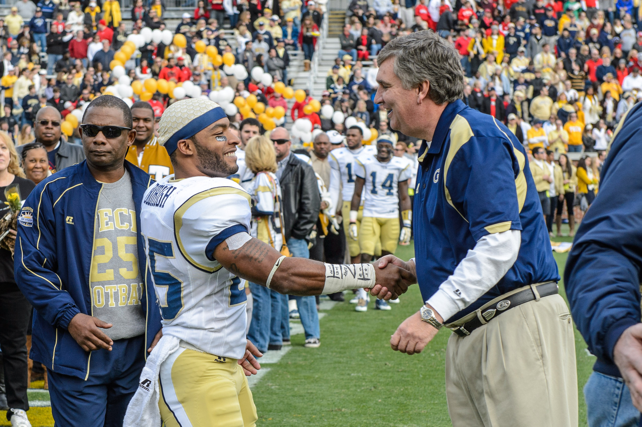 Robert Godhigh (25), Paul Johnson