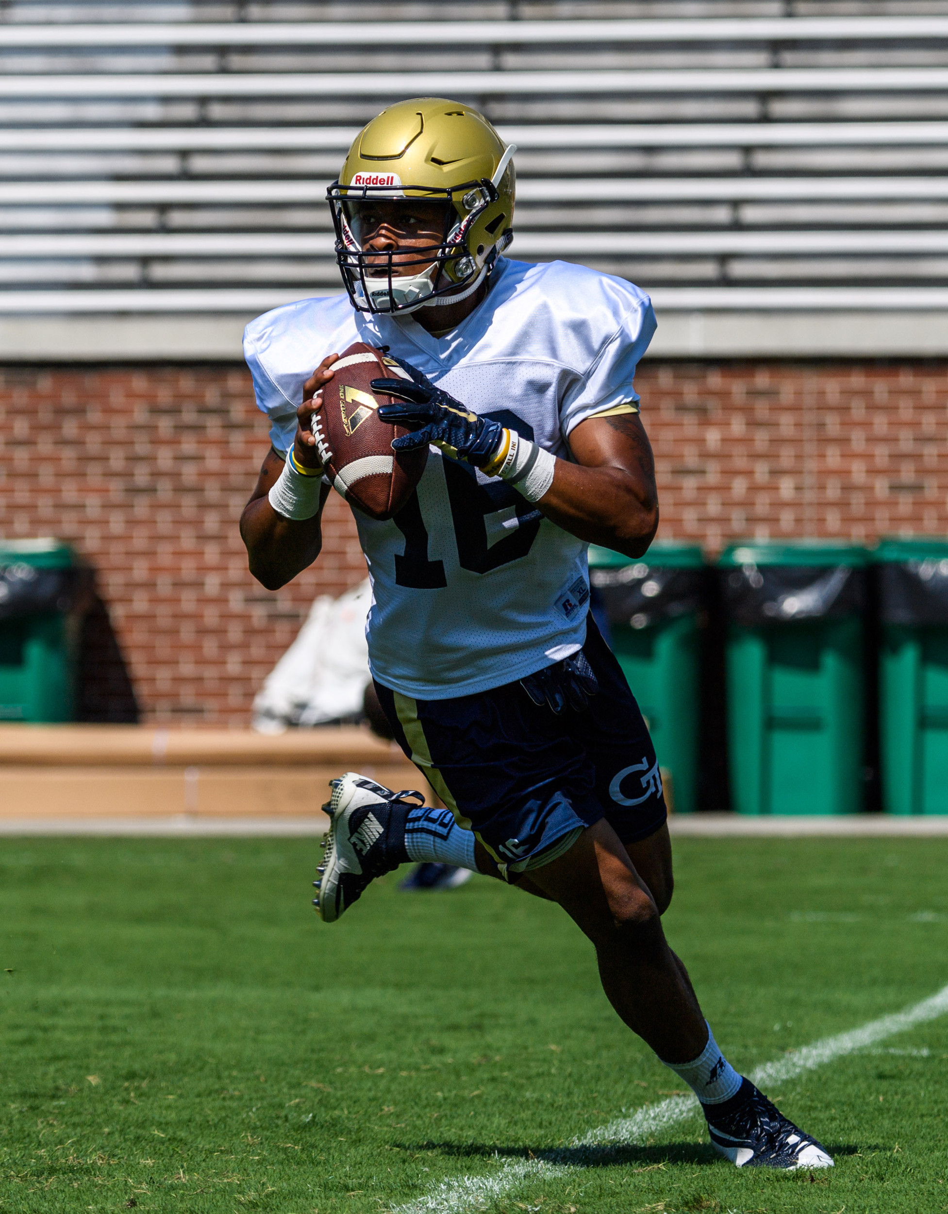 TaQuon Marshall (16)