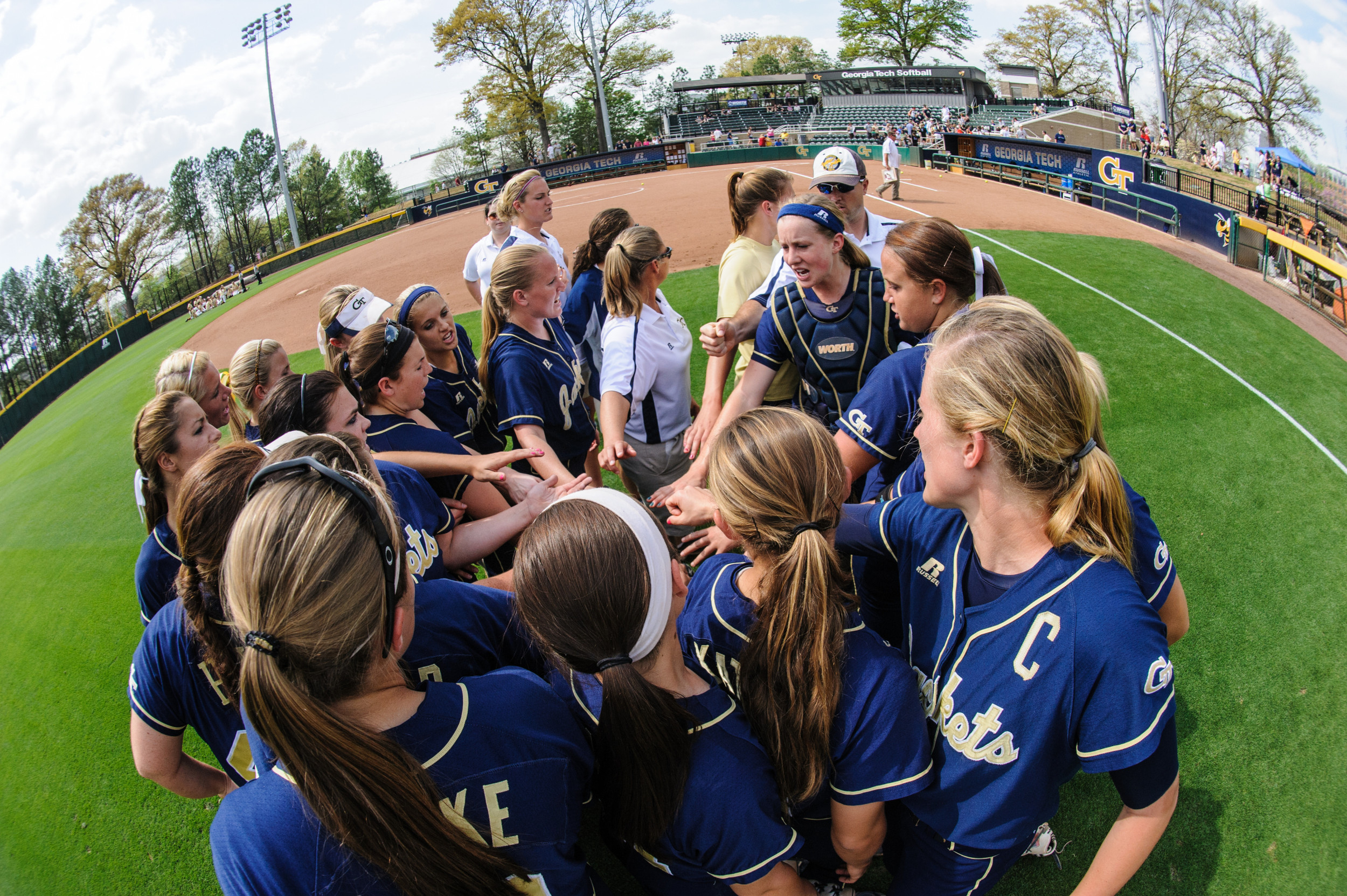 The team huddles after the victory.