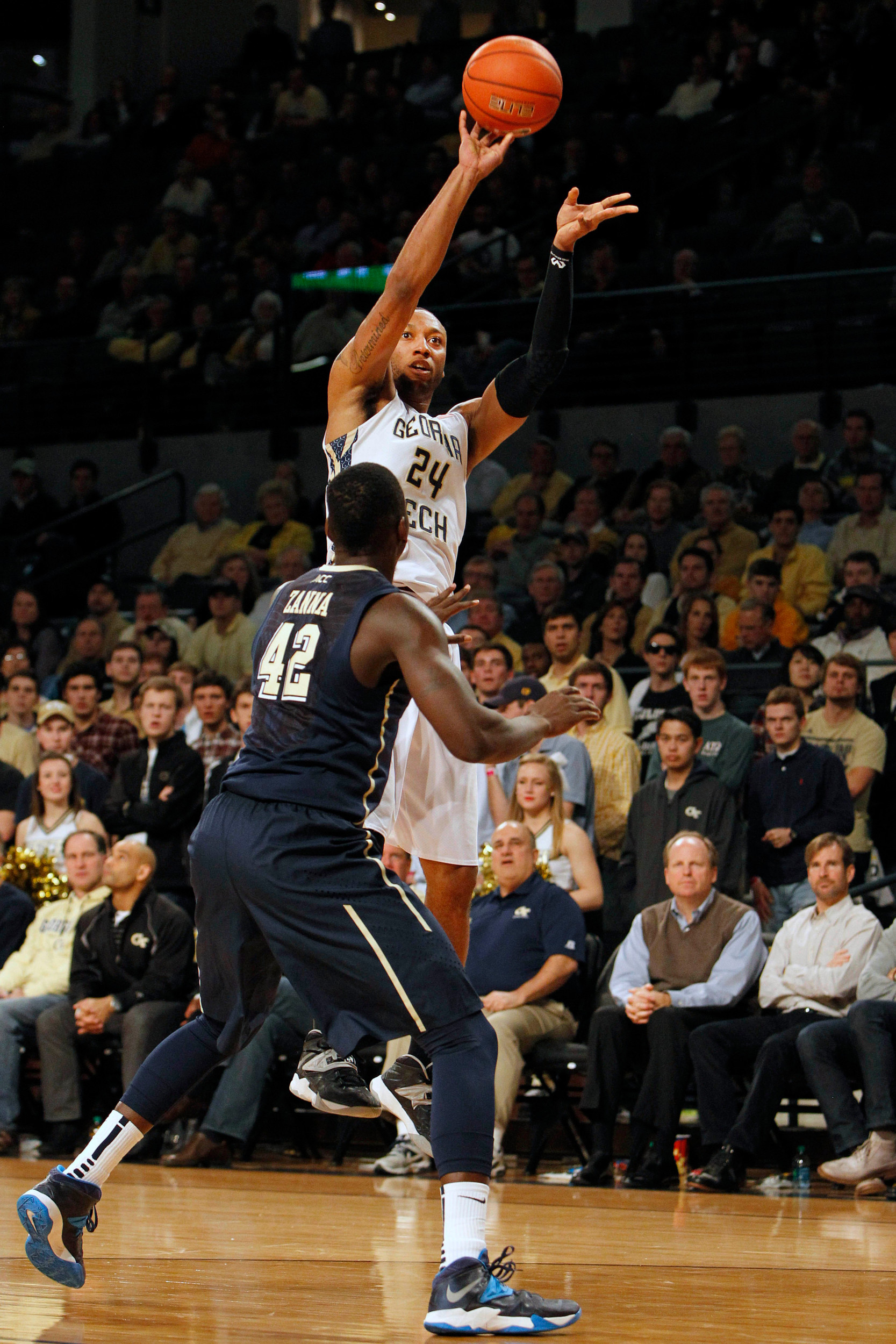 Jan 14, 2014; Atlanta, GA, USA; Georgia Tech Yellow Jackets forward Kammeon Holsey (24) shoots the ball against the Pittsburgh Panthers in the first half at Hank McCamish Pavilion. Mandatory Credit: Brett Davis-USA TODAY Sports