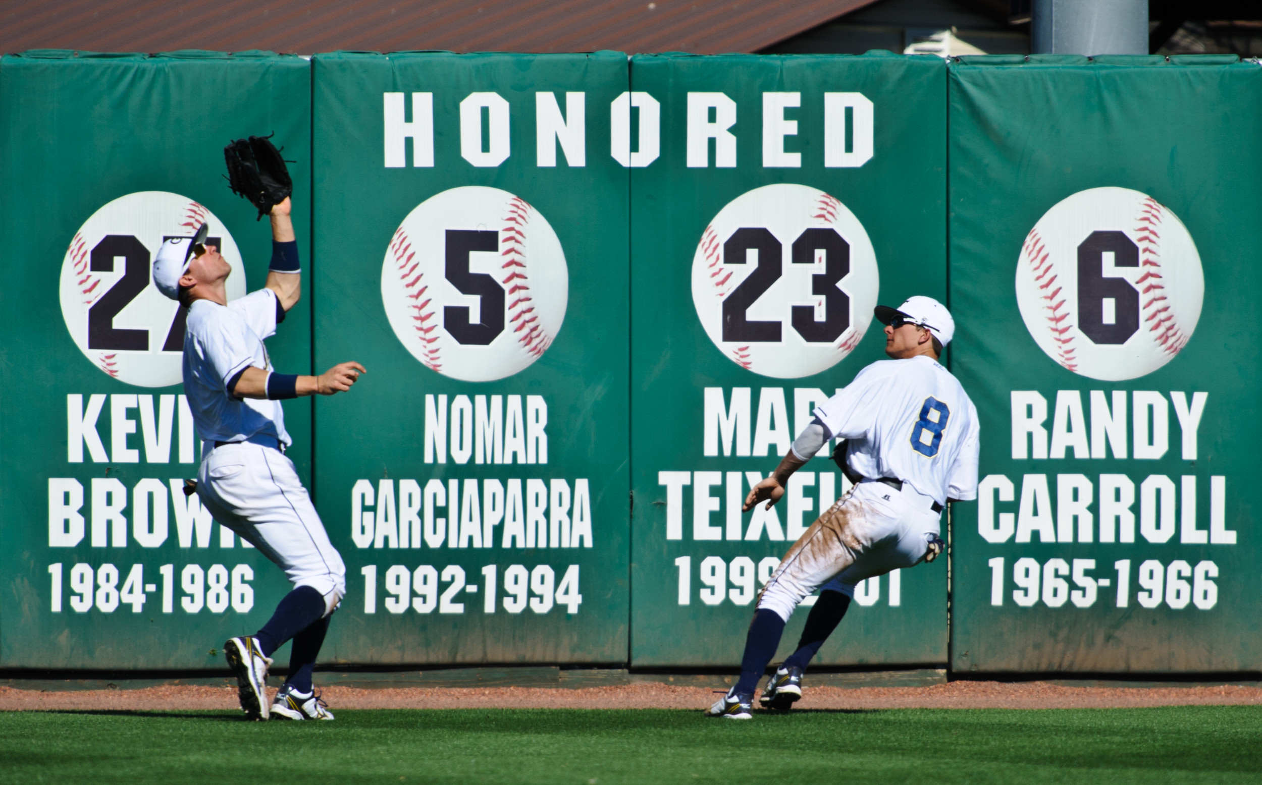 Brandon Thomas (6), Kyle Wren (8)