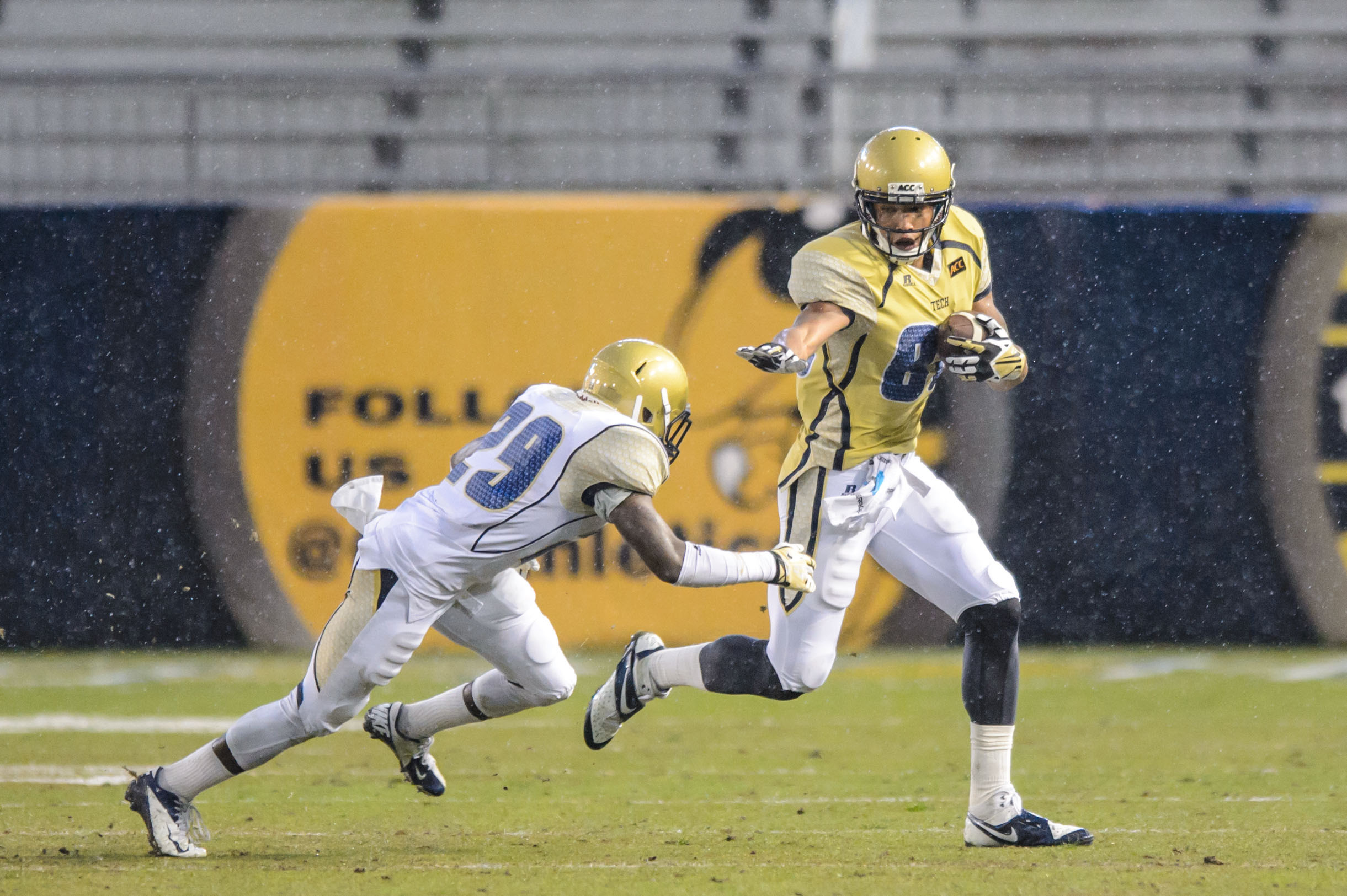 Step Durham (29), Darren Waller (88)