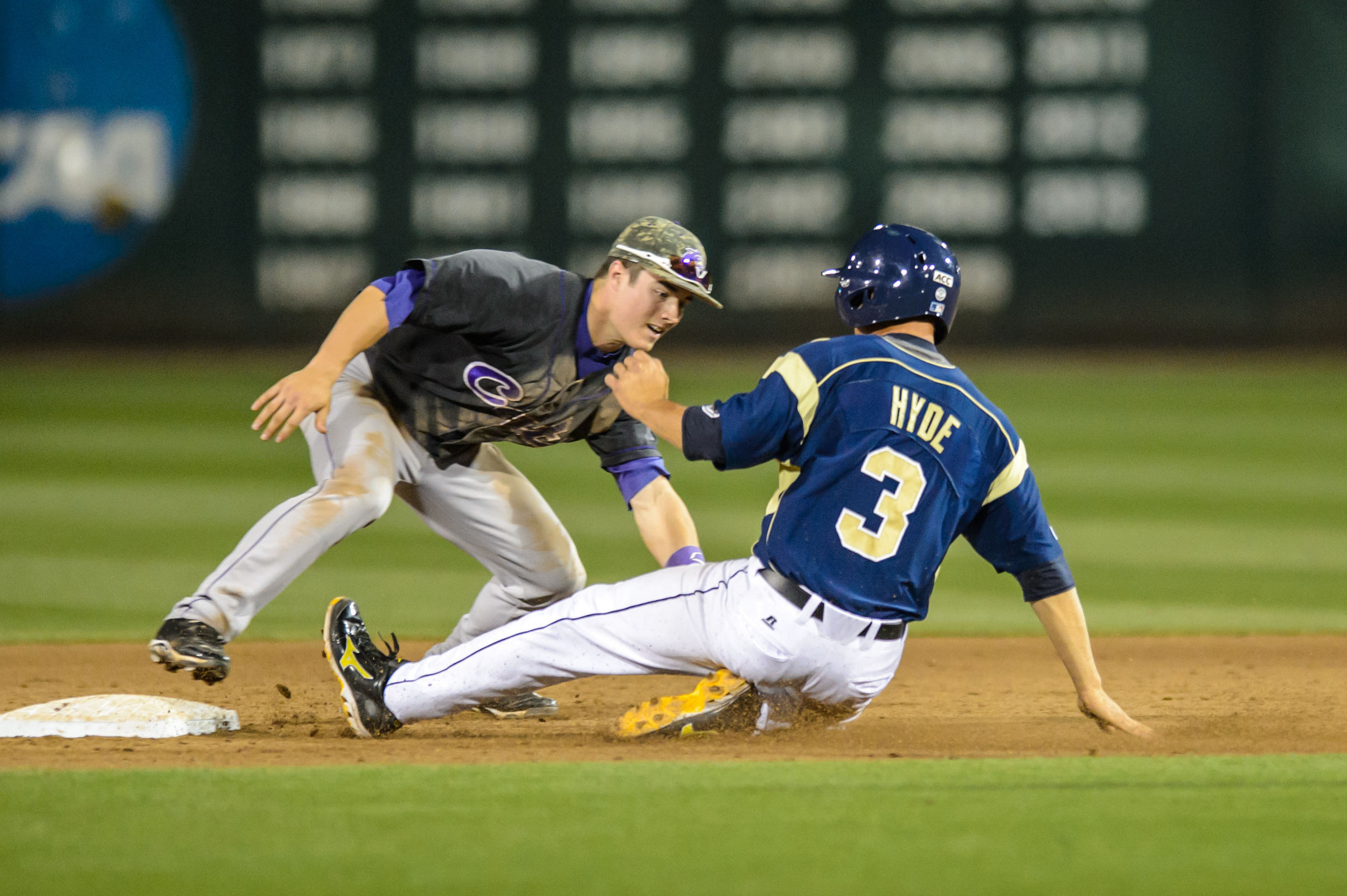 Mott Hyde (3)