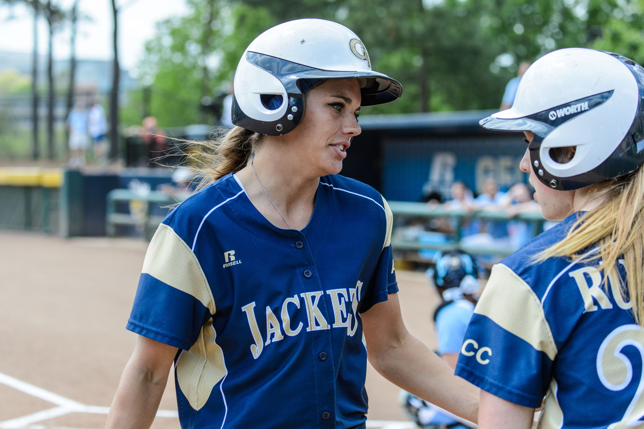 Alysha Rudnik (25), Ashley Thomas (5)