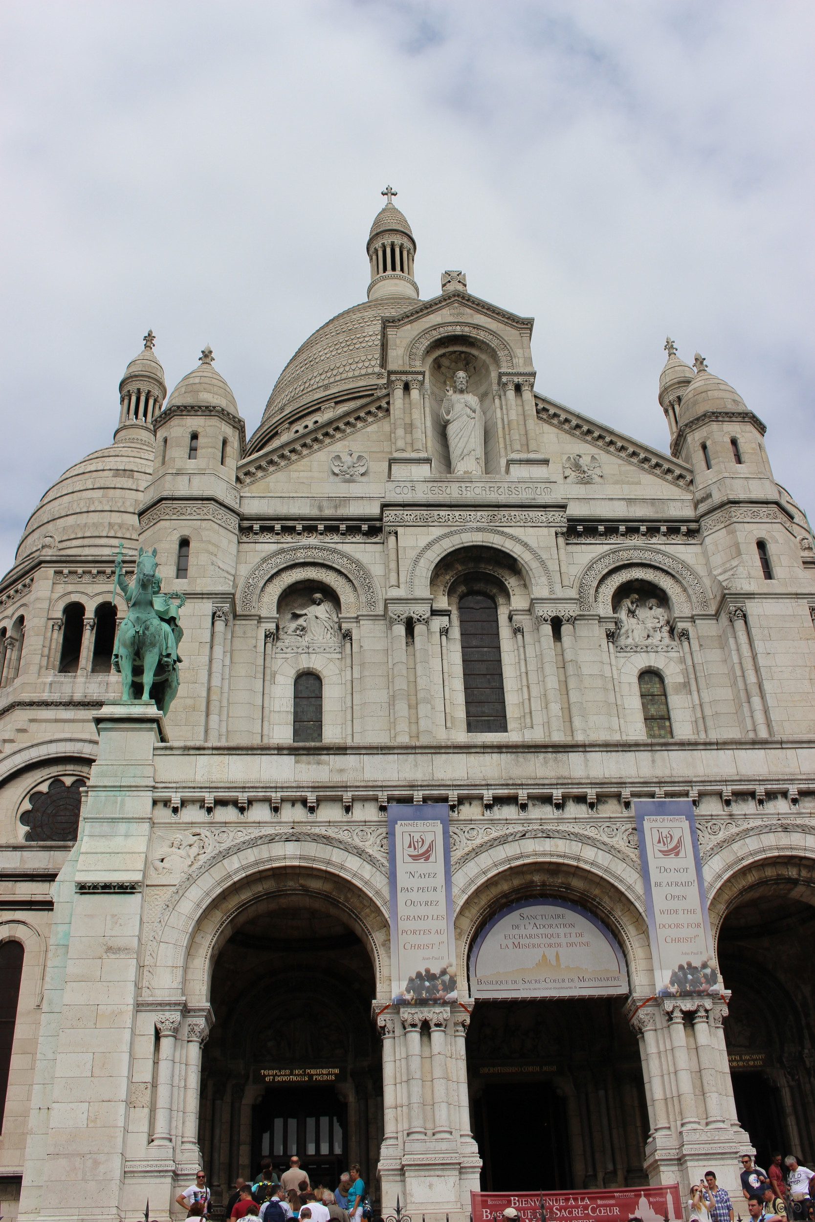 Foreign Tour La Sacre-Coeur