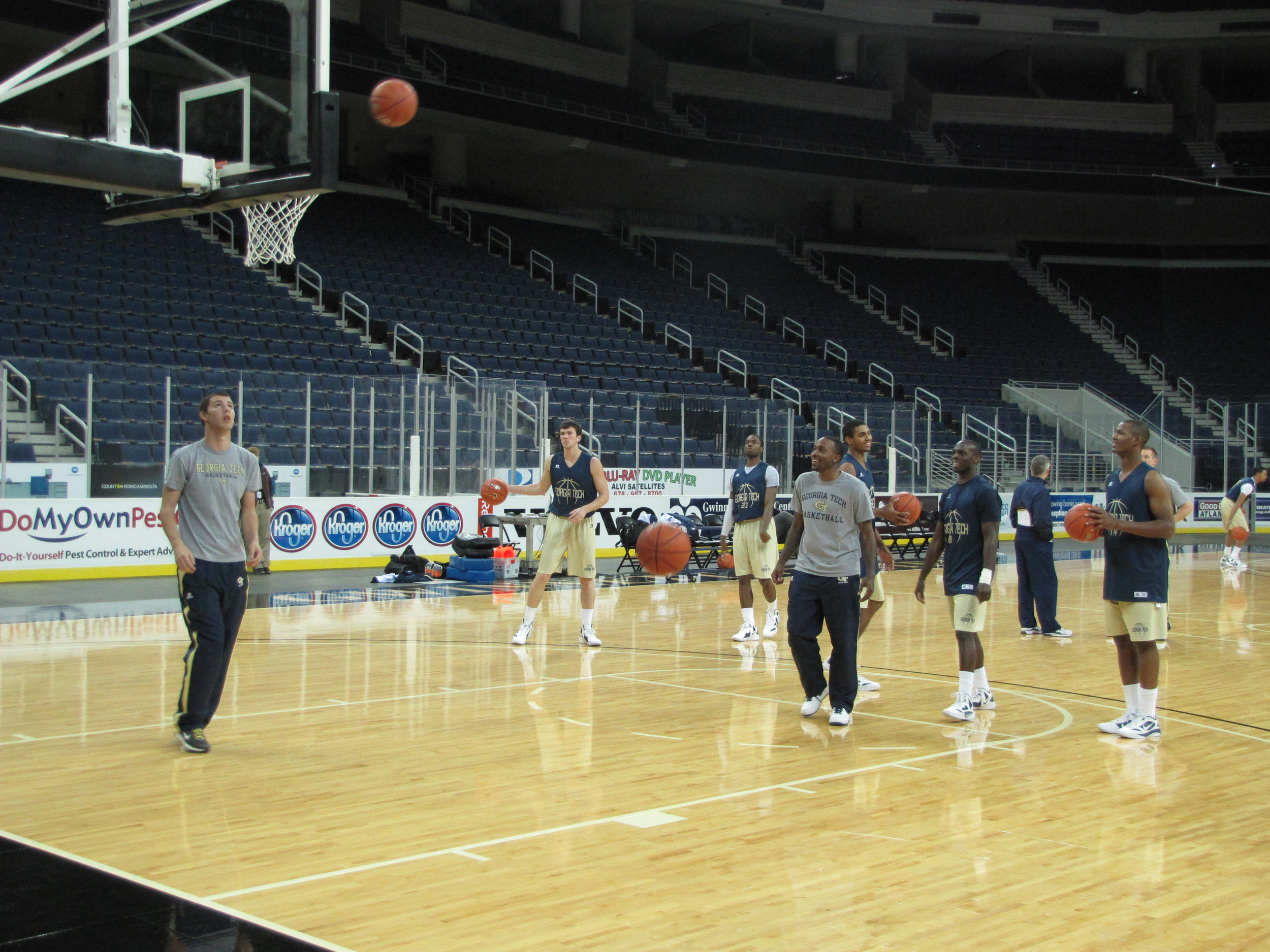 Georgia Tech men's basketball practice at the Arena at Gwinnett, November 2, 2011