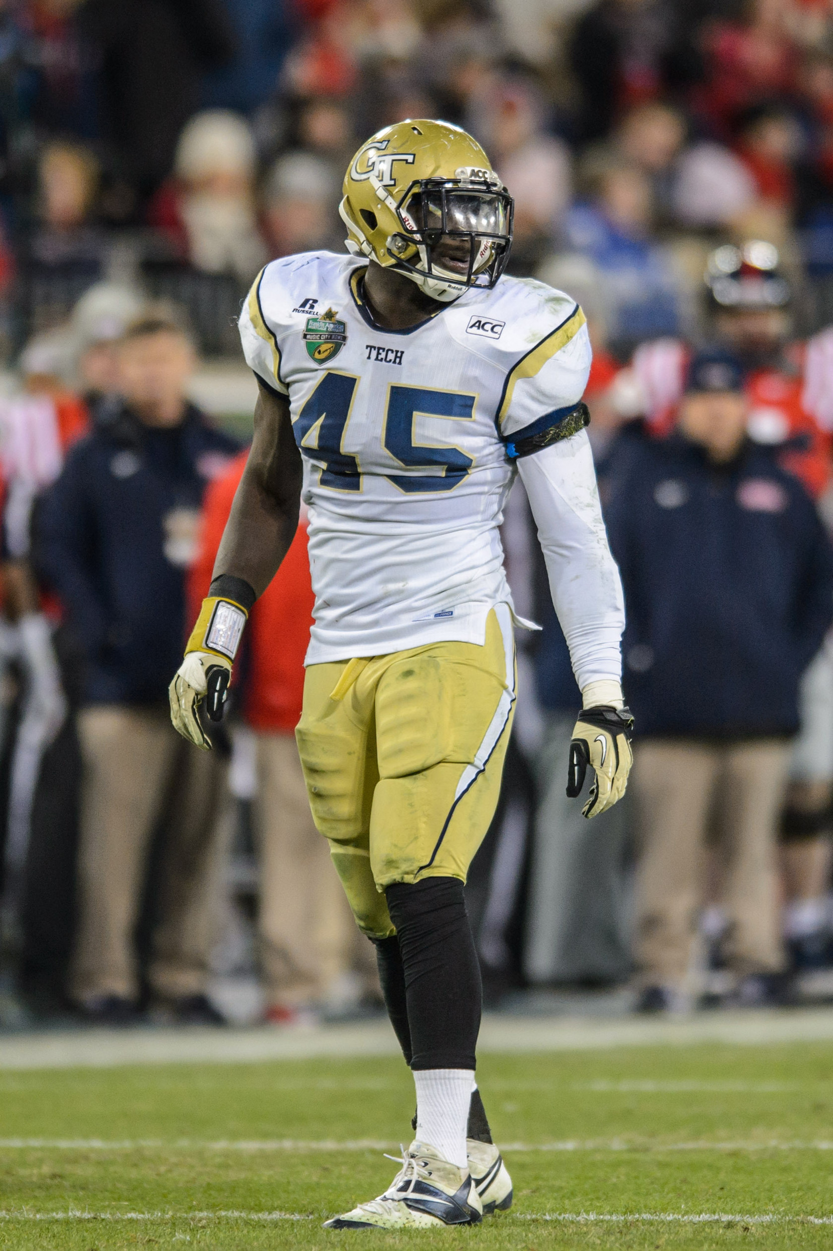 Jeremiah Attaochu (45)