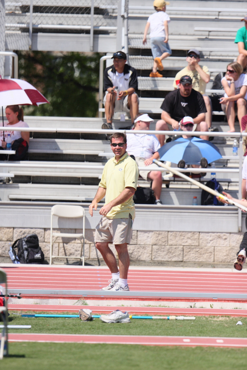 Coach Allen Bradd