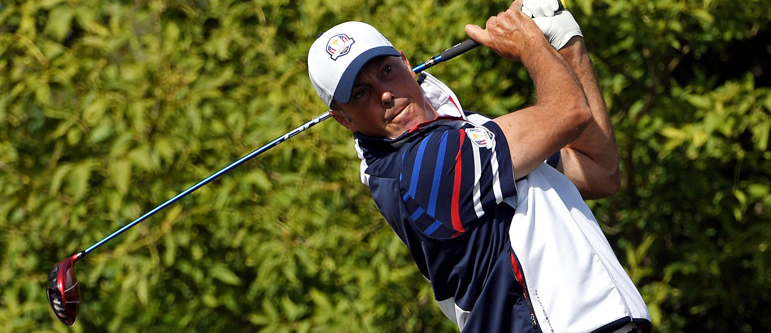Matt Kuchar plays his shot from the tenth tee during a practice round for the 41st Ryder Cup at Hazeltine National Golf Club. Credit: Michael Madrid-USA TODAY Sports