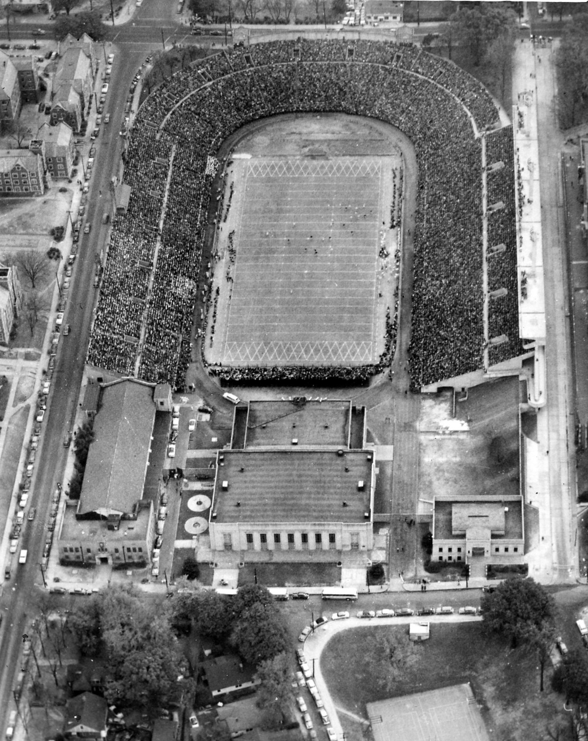 Grant Field, 1952