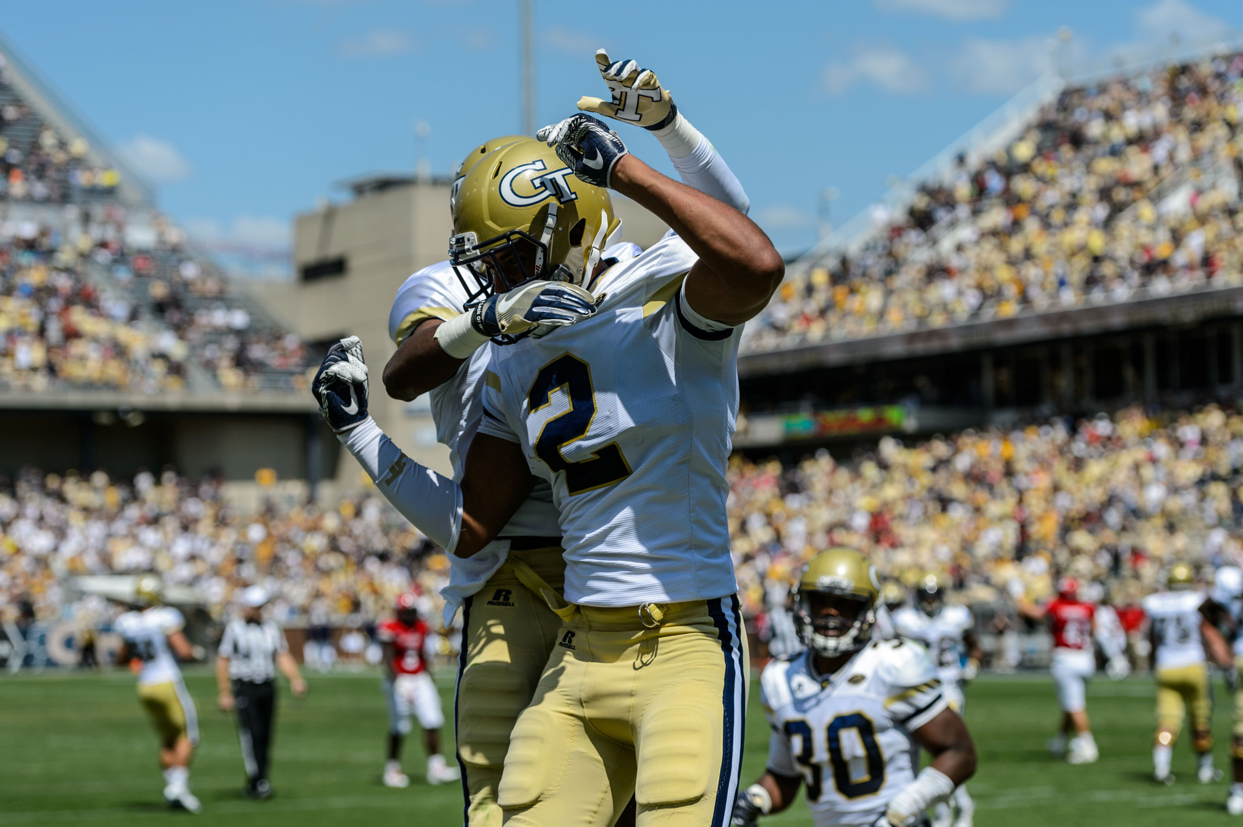 Ricky Jeune (2), Qua Searcy (1)