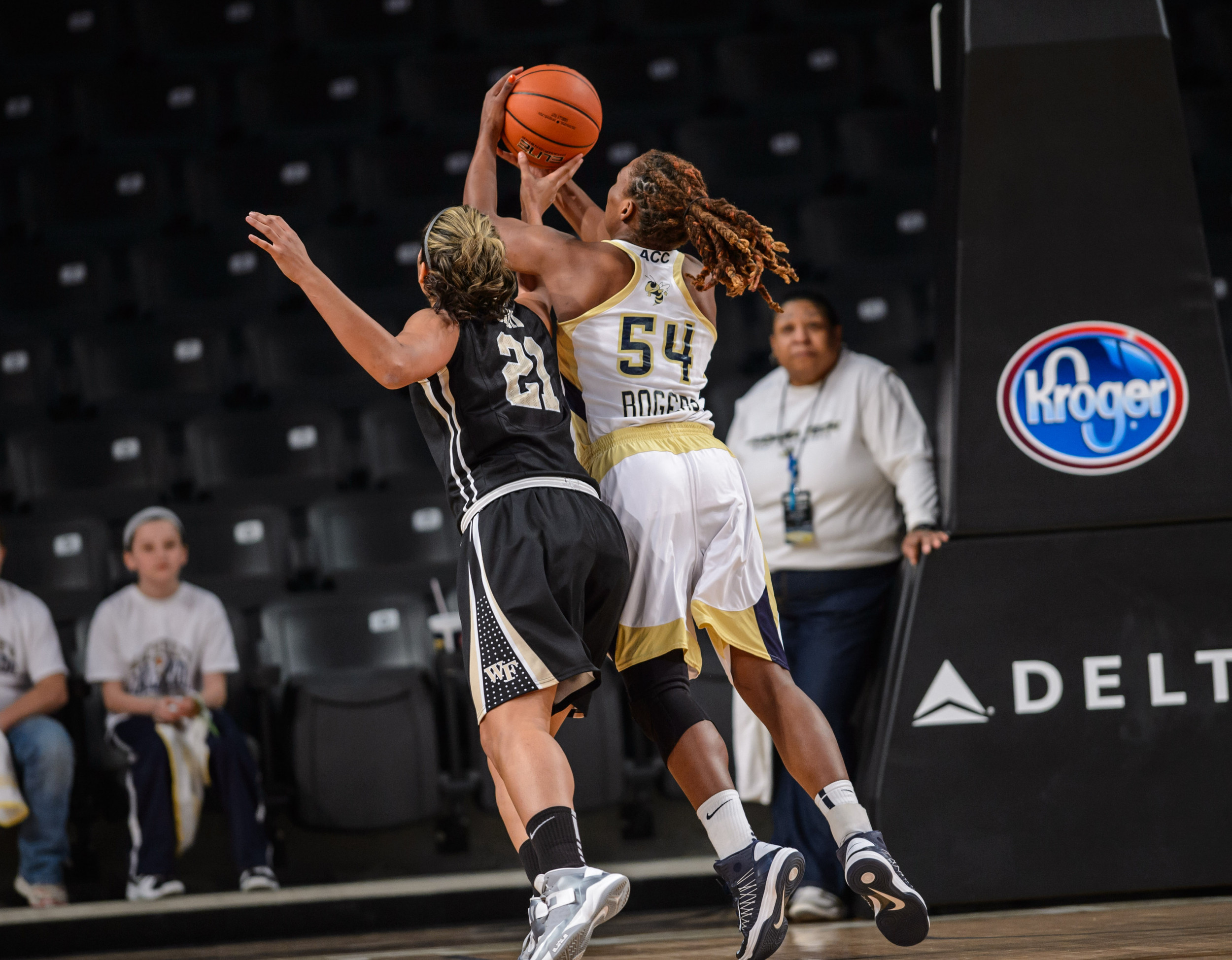 Roddreka Rogers (54)