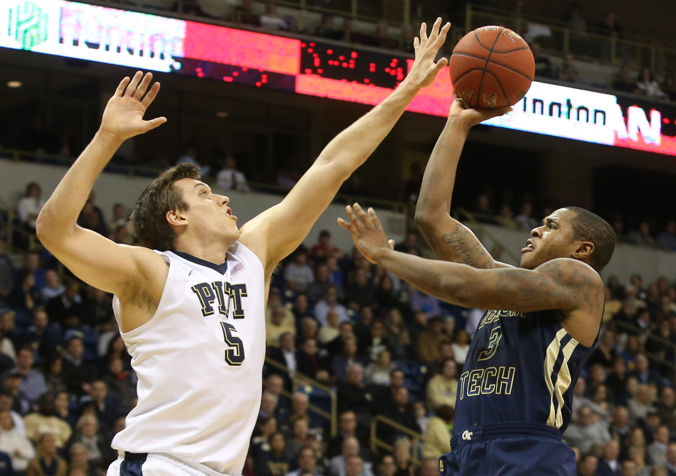 Jan 6, 2016; Pittsburgh, PA, USA; Georgia Tech Yellow Jackets guard Marcus Georges-Hunt (3) shoots. Credit: Charles LeClaire-USA TODAY Sports