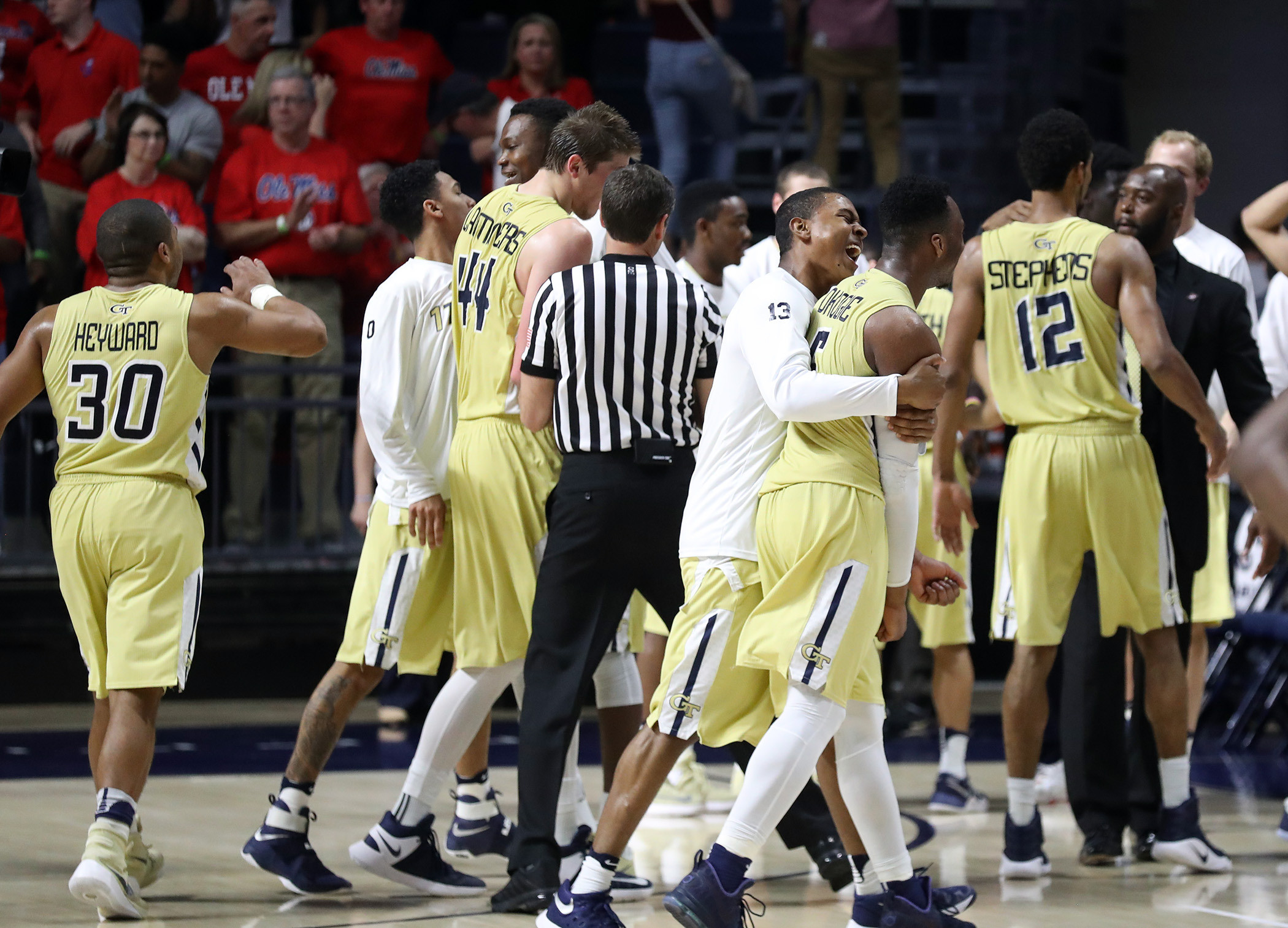 Corey Heyward (30), Shaheed Medlock (13), Josh Okogie (5), Quinton Stephens (12), Ben Lammers (44)