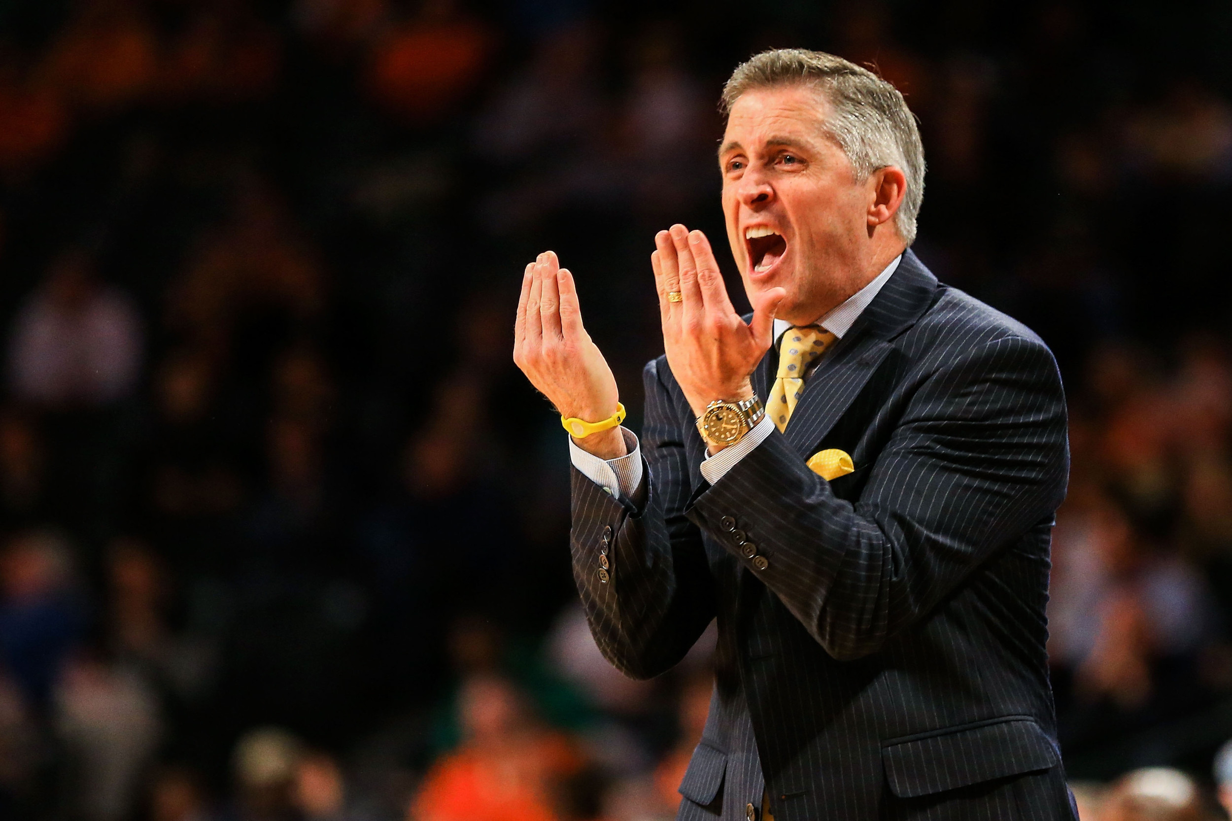 Brian Gregory reacts in the first half. (Daniel Shirey-USA TODAY Sports)