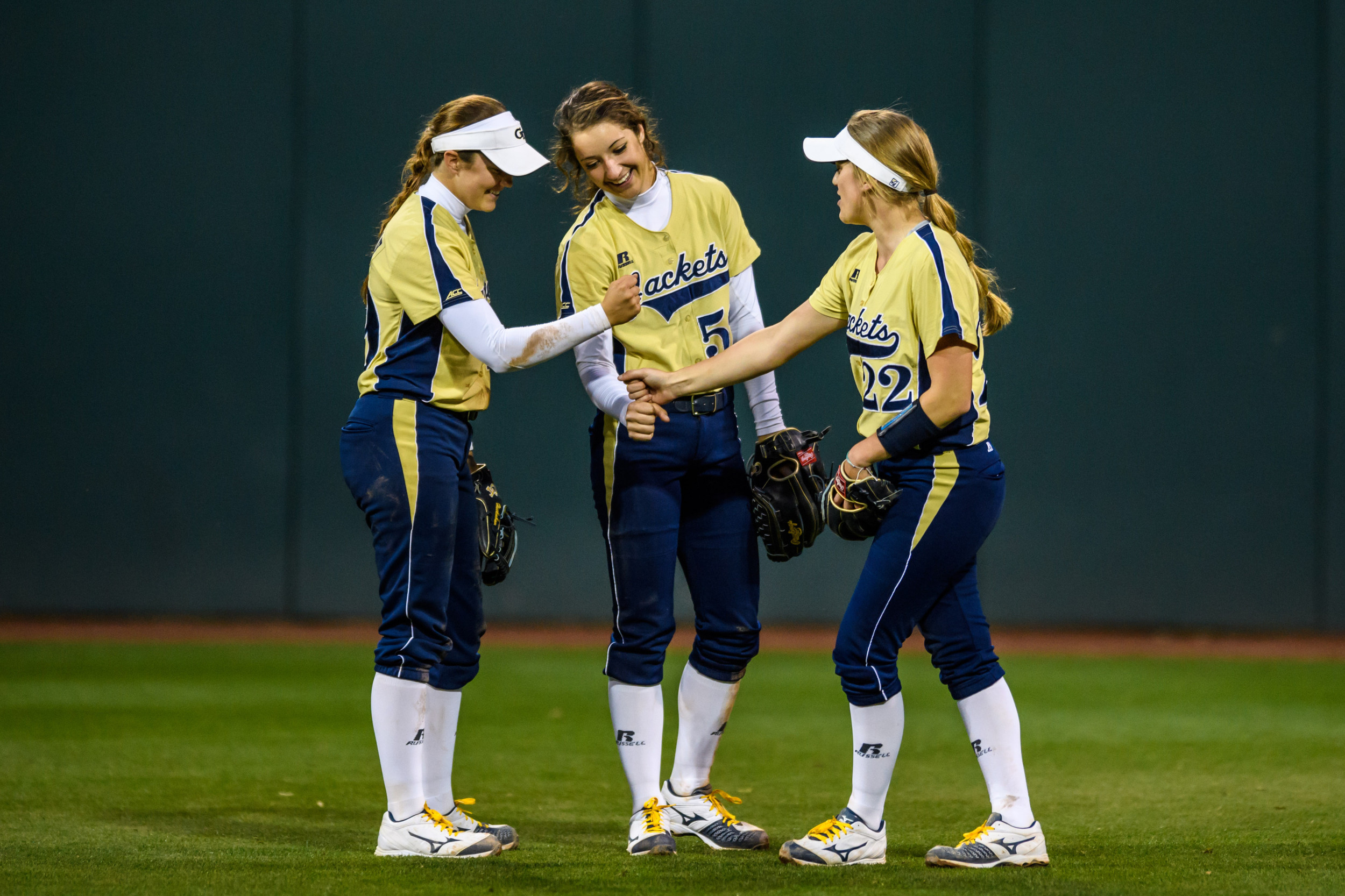 Karissa Arnold (22), Crosby Huckabay (19), Samantha Pierannunzi (52)