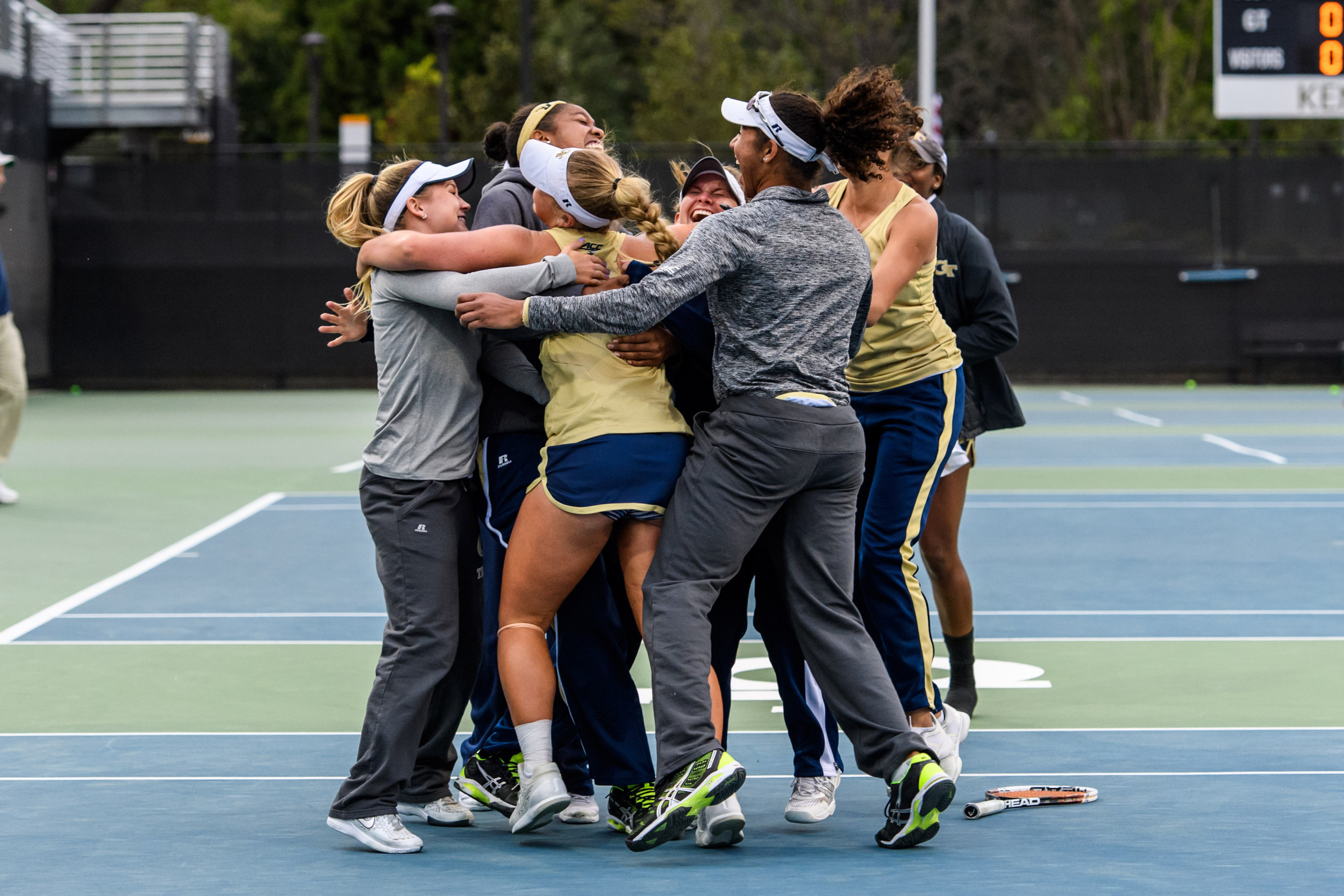 The Jackets win!