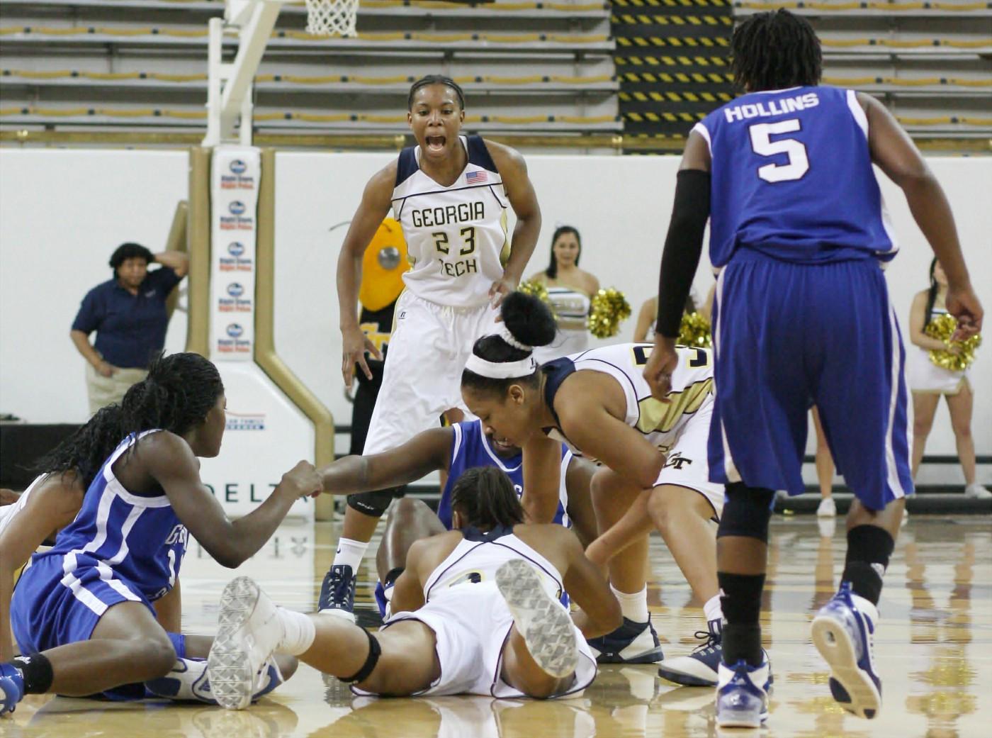 Deja Foster