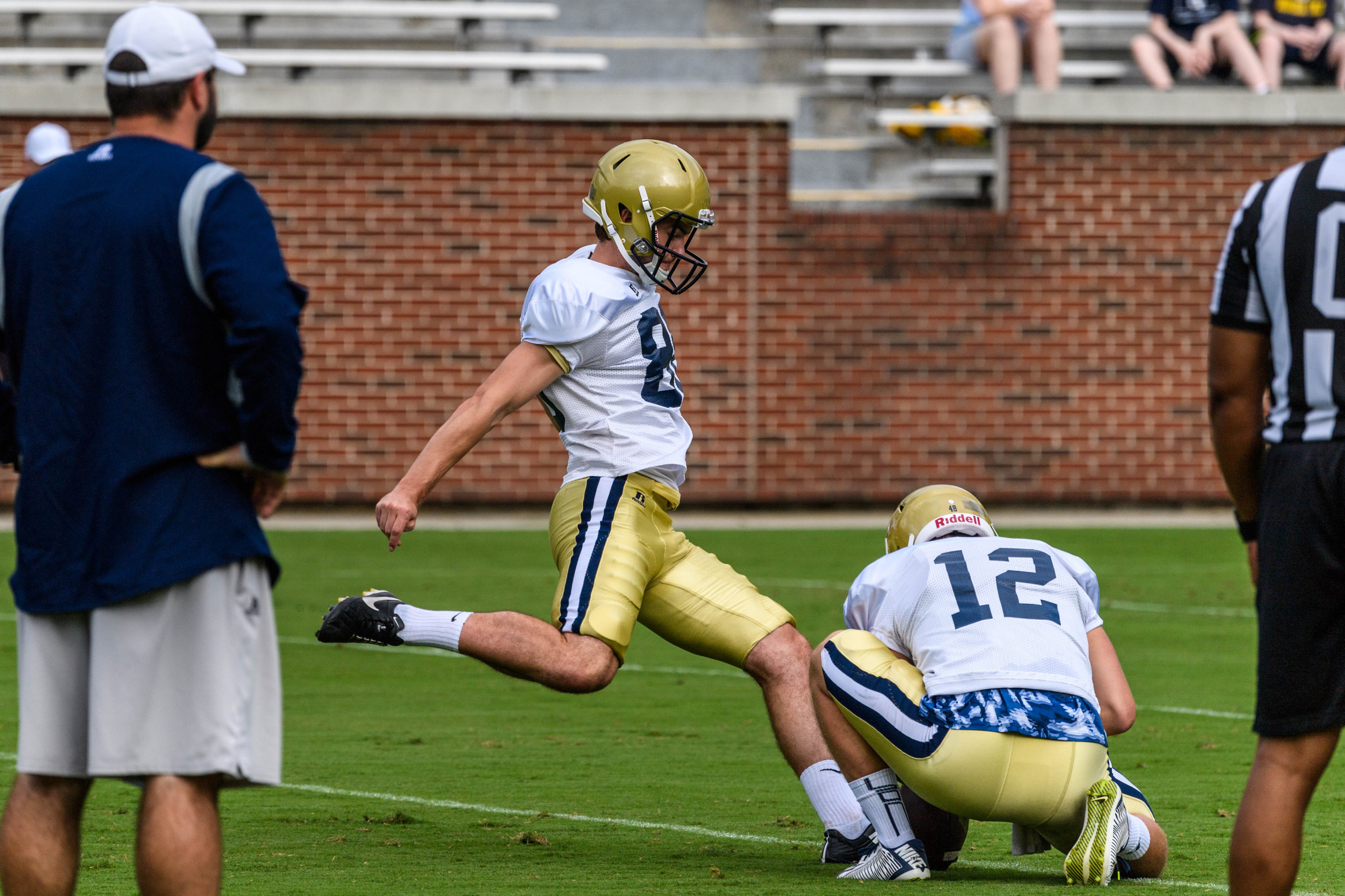 Shawn Davis (88), Chase Martenson (12)
